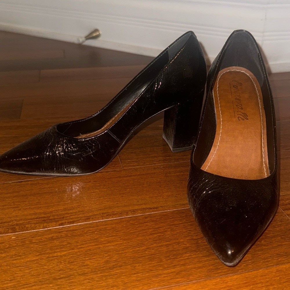 LINTERVALLE HEELS